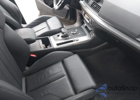 2020 Audi Q5 Premium 45 Tfsi Quattro S Tronic из США, поврежденный, VIN WA1ANAFY6L2105007